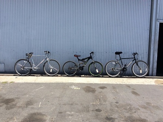 3 bikes, diamondback, magna, mongoose 2 road bikes, mtn. Bike