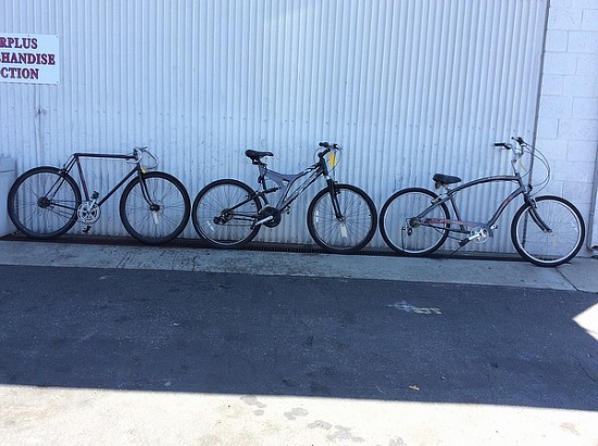 3 bikes, sun, diamondback, no name Drifter, coil, road bike