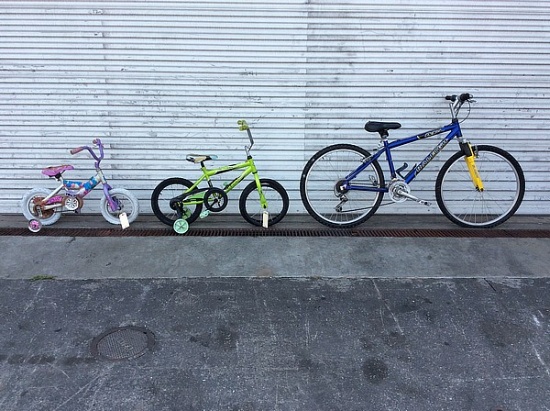 3 bikes, raleigh, huffy, bmx M45, pro thunder, kids bike