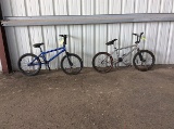 2 bikes, 2 no name bmx