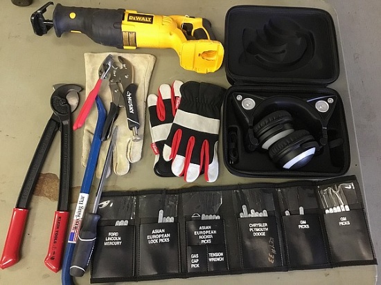 Vehicle lock picks,DEWALT sawzall no battery,hand tools and gloves, Brook stone headphones