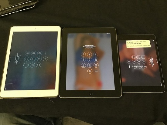 iPad Air A1474, iPad 2 A1395,iPad mini 2 A1489, All 3 are locked, 2 have cracked screens