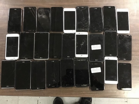 27 LG cell phones,some screens cracked,possibly locked, Activation unknown