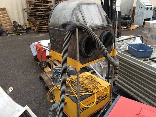 CLAYTON BRAKE CLEANING MACHINE