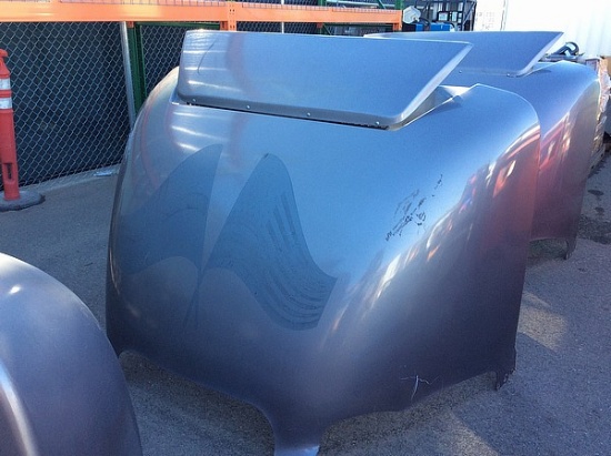SEMI-TRUCK AIR DEFLECTOR