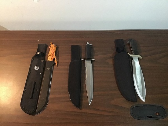 Three bushwacker knives