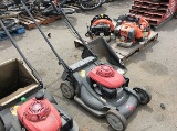 HONDA HRX 217 LAWNMOWER