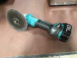 Makita grinder