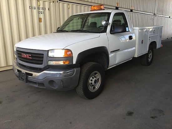 2005 GMC SIERRA 2500 HD