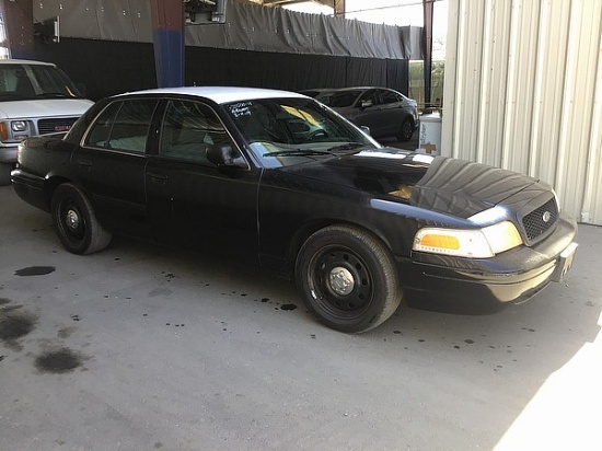 2011 FORD CROWN VICTORIA