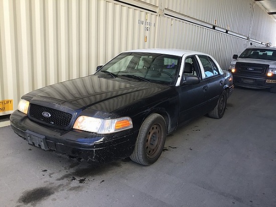 2010 FORD CROWN VICTORIA