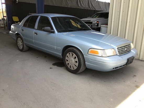 2006 FORD CROWN VICTORIA