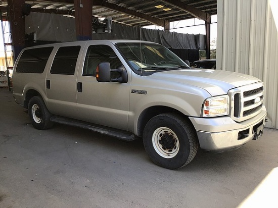 2005 FORD EXCURSION