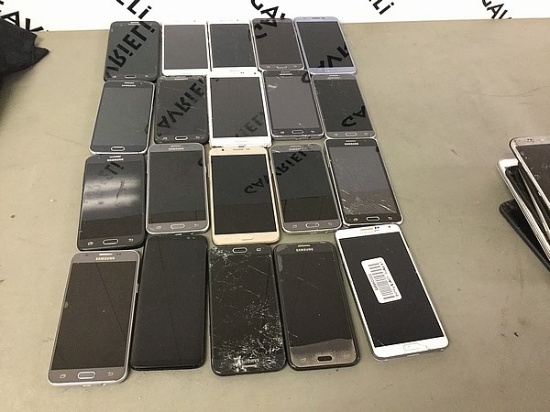 20 Samsung cellphones, some damage Possibly locked, no chargers,