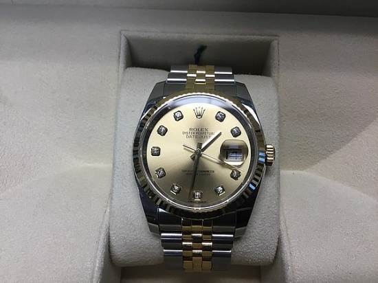 Rolex oyster perpetual datejust watch with box, Serial number 576814K4,with box,receipt,card and boo