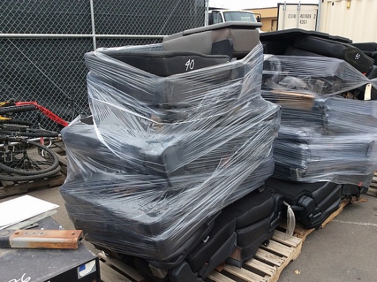 PALLET OF FORD EXPLORER SEATS