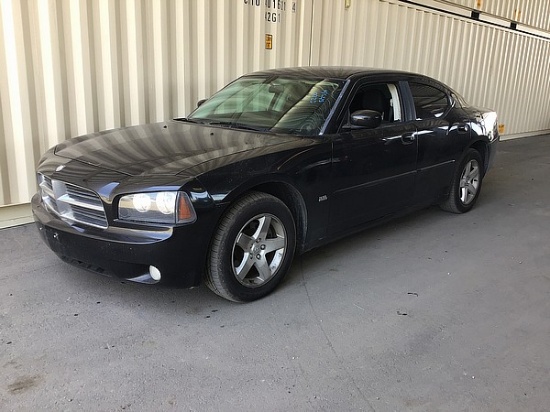 2010 DODGE CHARGER