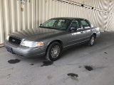 2004 FORD CROWN VICTORIA