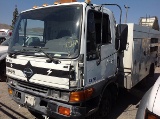 1999 HINO FB1817