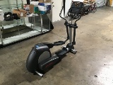 Life fitness elliptical workout machine