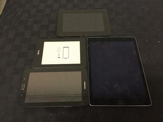 Tablets Kindled, Samsung, IPad A1566 Possibly locked, Some scratches
