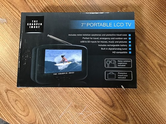 7” portable lcd tv