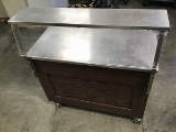 Volrath mobile serving table