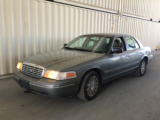 2003 FORD CROWN VICTORIA