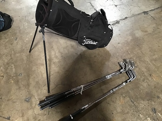 Titleist golf bag , set of titleist 804 golf clubs Set of titleist vokey design golf clubs