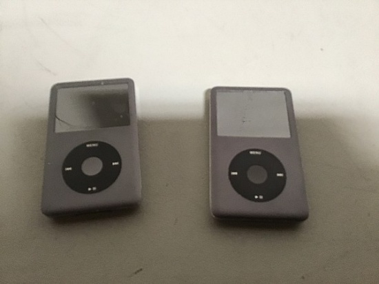 2 iPods