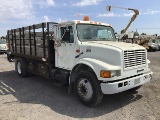 1999 INTERNATIONAL T444E STAKE BED