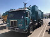 2004 PETERBILT 320