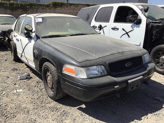 2011 FORD CROWN VICTORIA