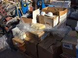PALLET OF CLEANING & MAINTENANCE PRODUCTS
