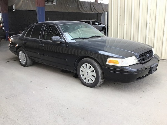 2006 FORD CROWN VICTORIA