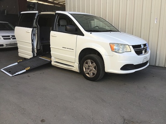 2012 BRAUN GRAND CARAVAN