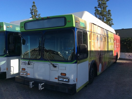 2000 NEW FLYER C40LF