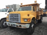 1998 FORD F700