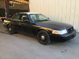 2006 FORD CROWN VICTORIA