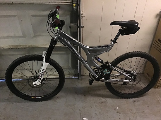 Bicycle NOTE: This unit is being sold AS IS/WHERE IS via Timed Auction and is located in Riverside