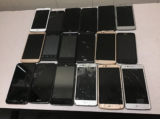 Cellphones (Used Used, possibly locked, no chargers, some damage, unknown activation status