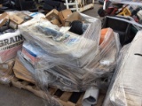 PALLET OF AUTO PARTS