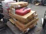 PALLET OF TRAINING PADS NOTE: This unit is being sold AS IS/WHERE IS via Timed Auction and is locate