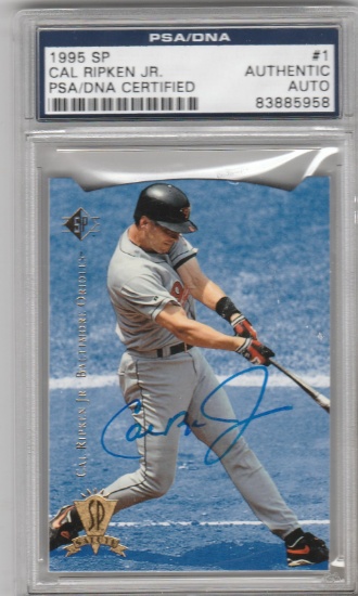 2019 Topps #150 AARON JUDGE Signed Card PSA Slabbed