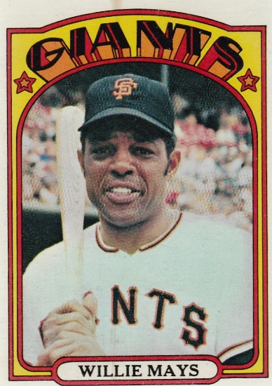 WILLIE MAYS 1972 TOPPS CARD #49