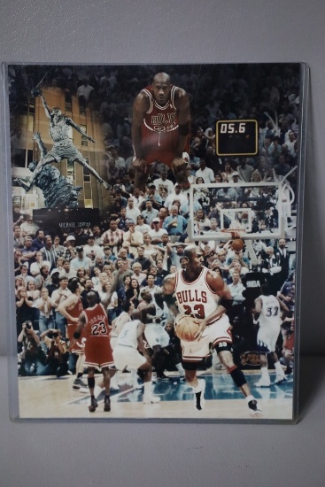 MICHAEL JORDAN UNSIGNED 8X10 PHOTO