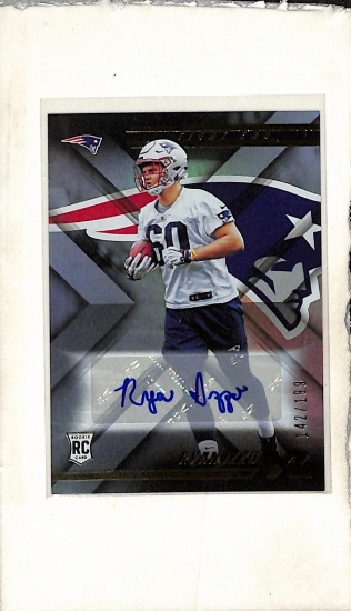 RYAN IZZO 2018 PANINI XR AUTOGRAPH ROOKIE CARD