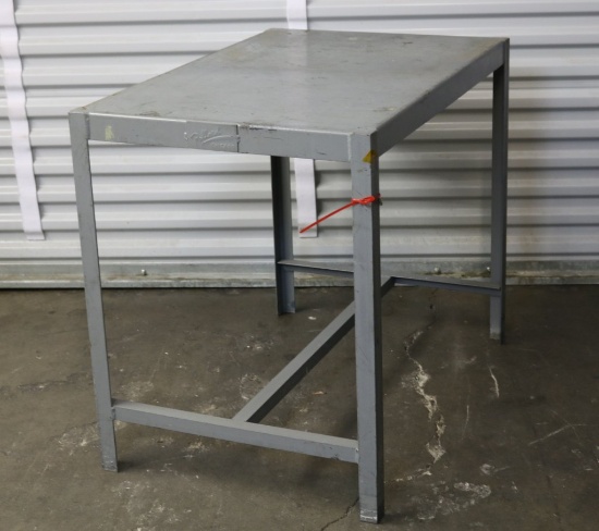 Metal Tool Stand / Work Bench