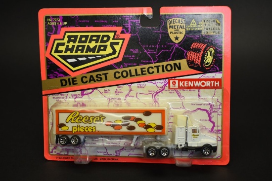 Road Champs Reese's Pieces Die Cast Truck