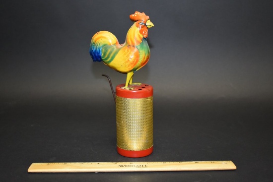 Vintage Wind Up Tin Crowing Rooster Toy